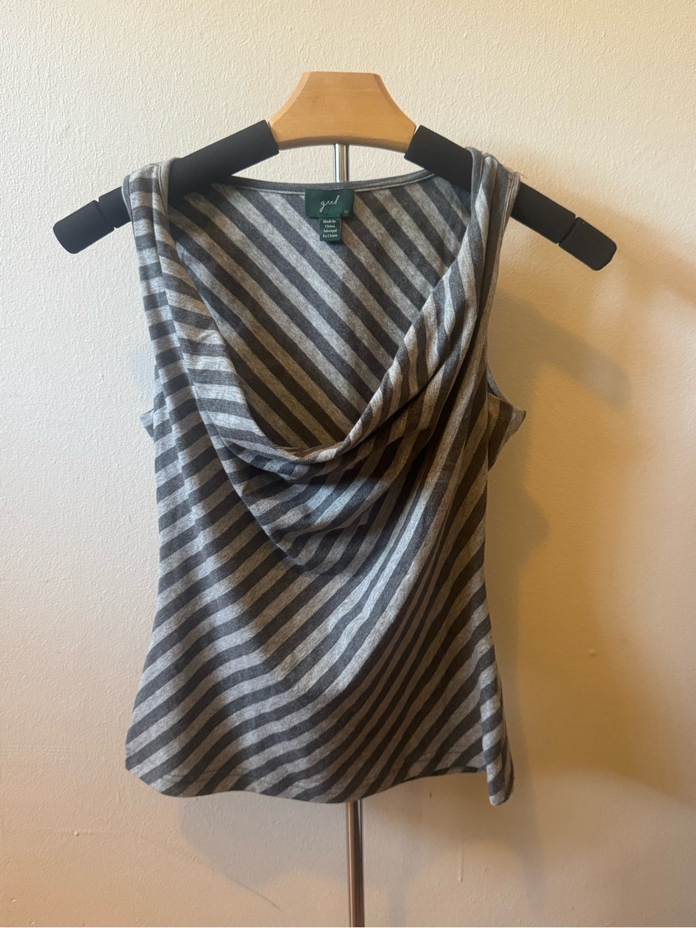 Geel Jameson Striped Cowl Neck Tank Top